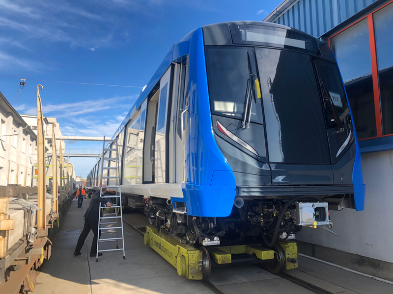 PIC ซเมนส 8