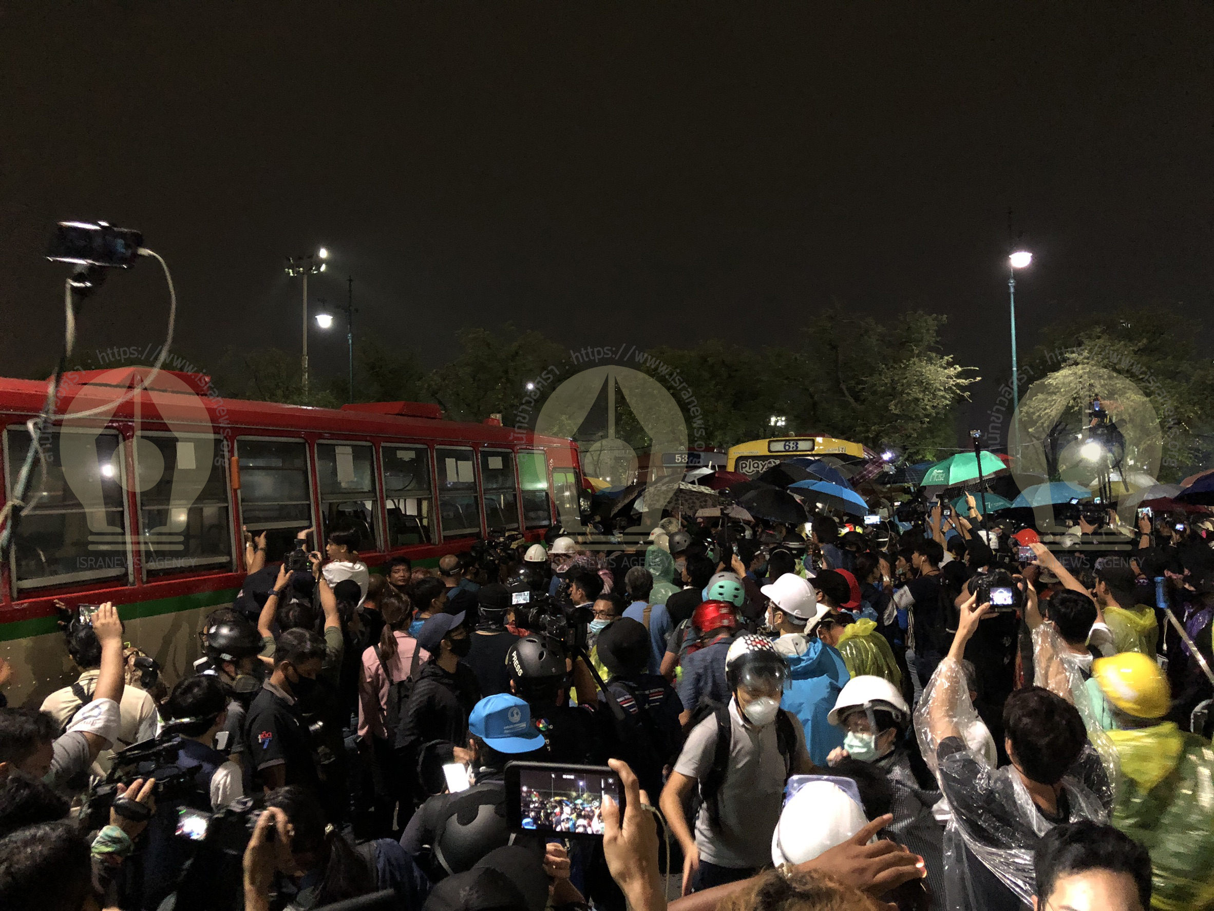 PIC ม็อบถวายฎีกา 5