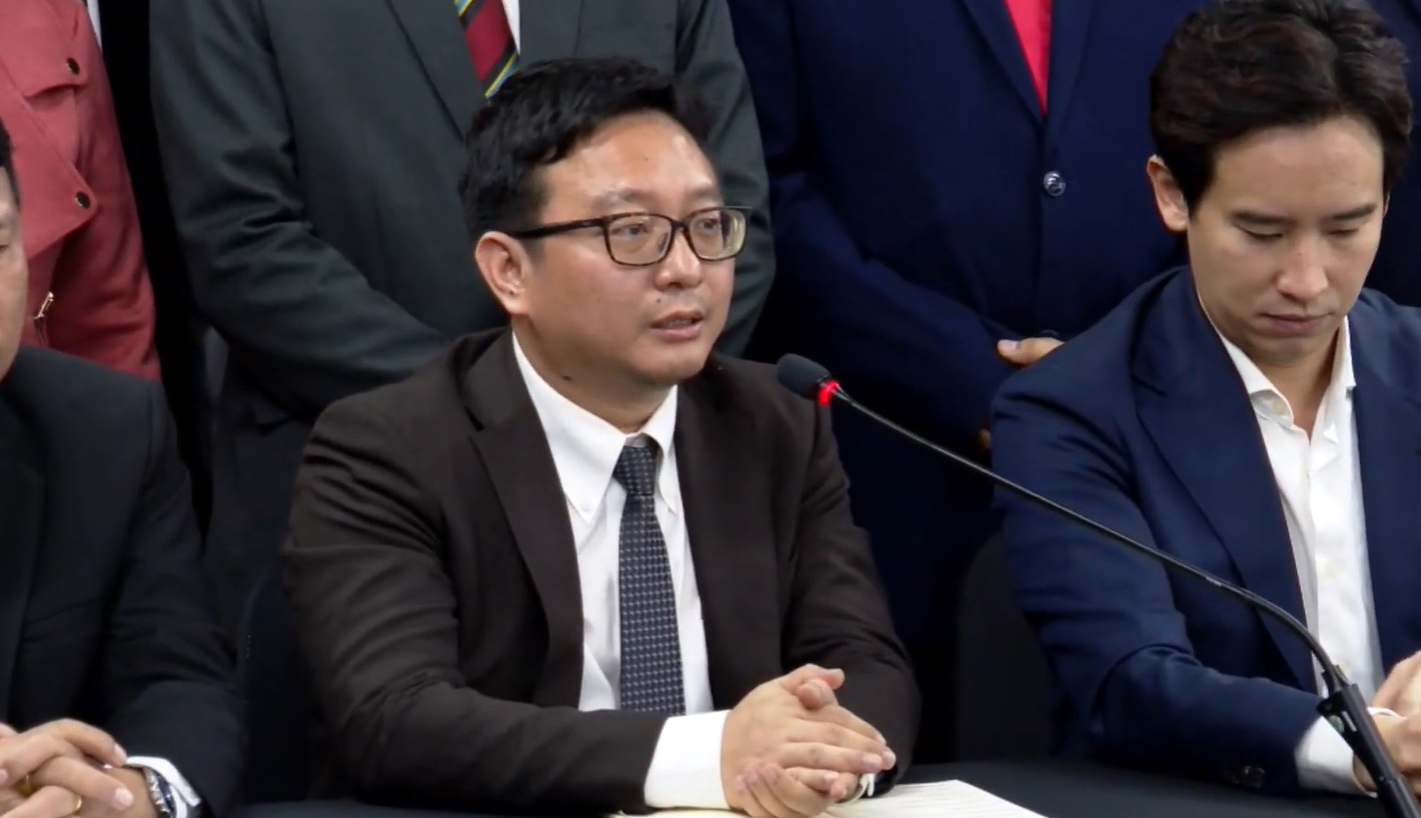 PIC ชยธวชตลาธน 11