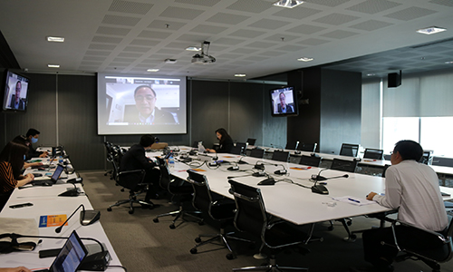 ประชุม Covid 19 200409 0008