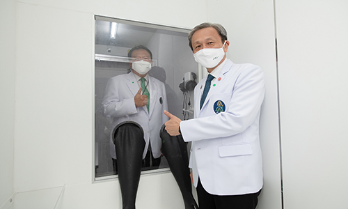 2 1 ศ.ดร.นพ.ประสิทธิ์ วัฒนาภา