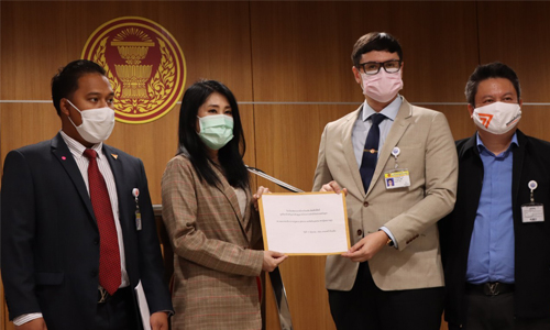 PIC romewanchalerm 9 6 63 7