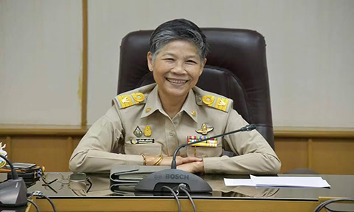 อธก.เสริมสุข สลักเพ็ชร์ 2