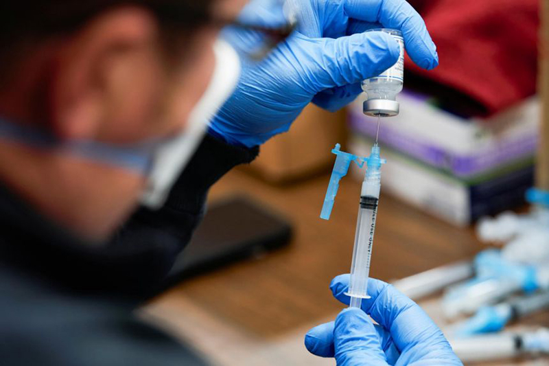 221001throwsoutvaccine4