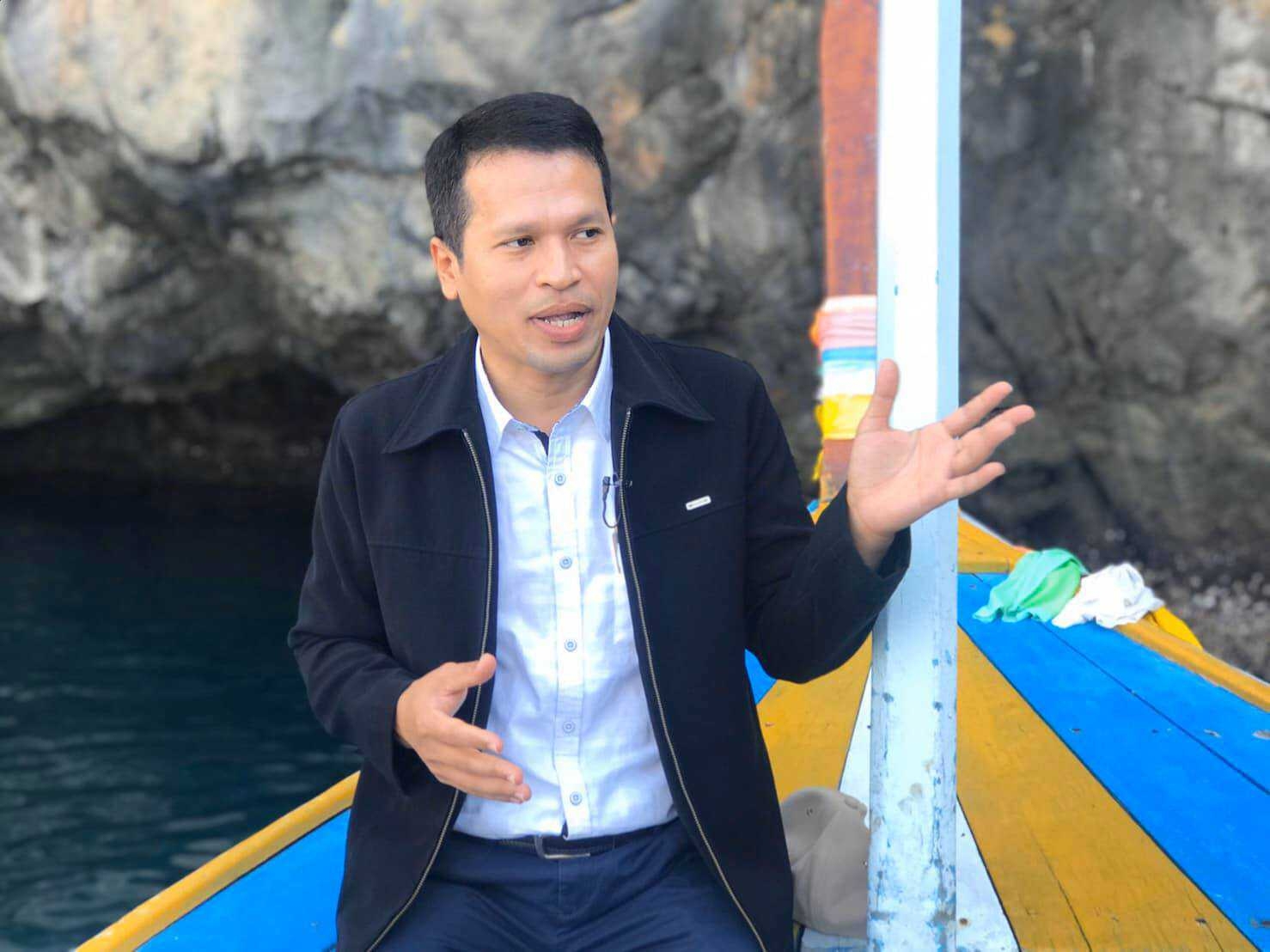 เสาไฟประติมากรรมตรัง 210615