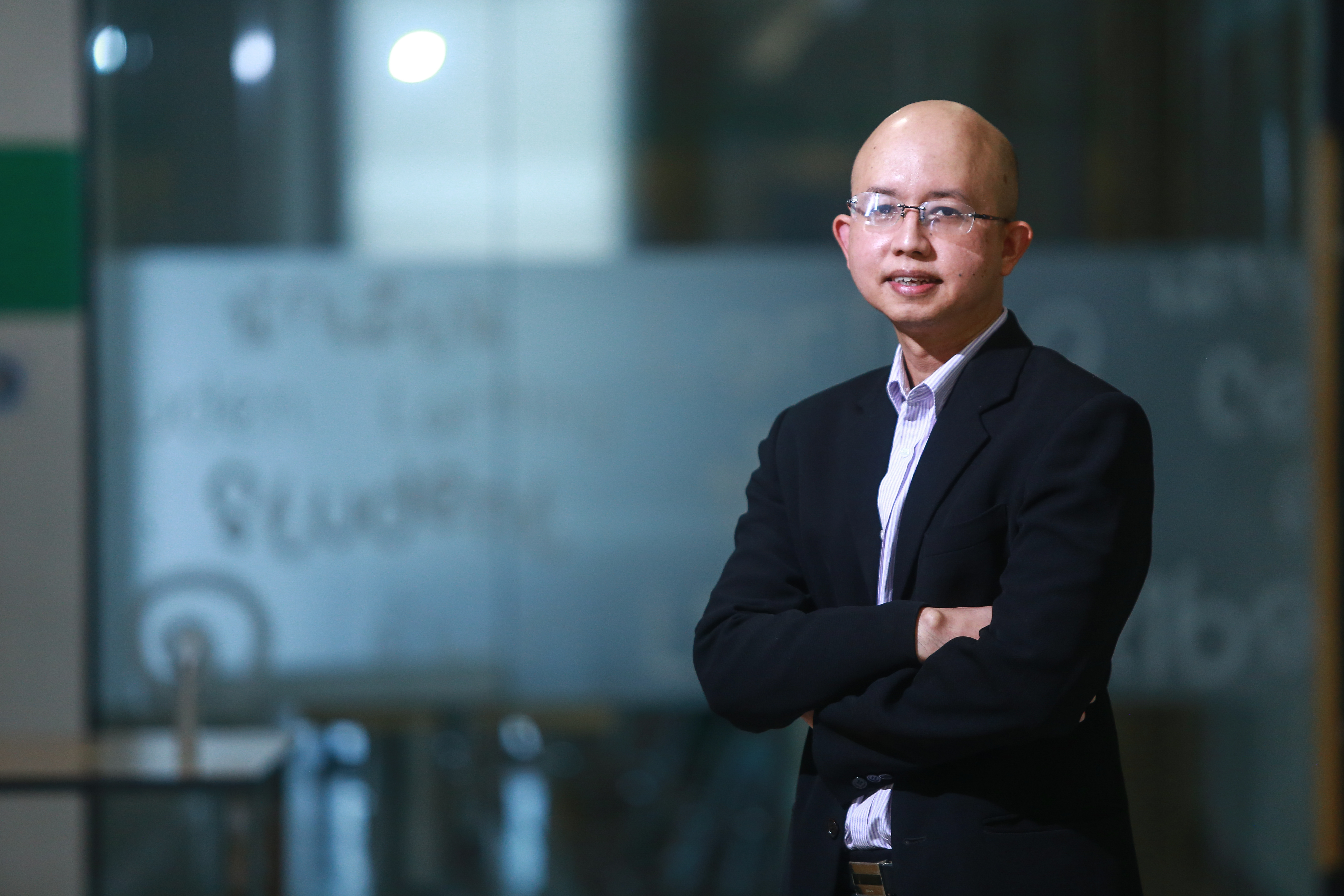 ดร.ภูมิศรัณย์ ทองเลี่ยมนาค