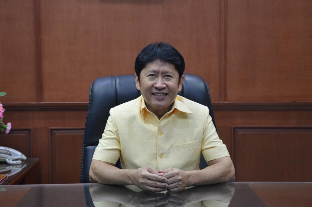 ดร.รัฐวิทย์ ทองนวรัตน์ ศึกษาธิการจังหวัดส