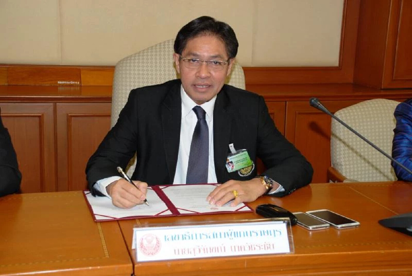 Pe064PGXQzSQcsKEtaET