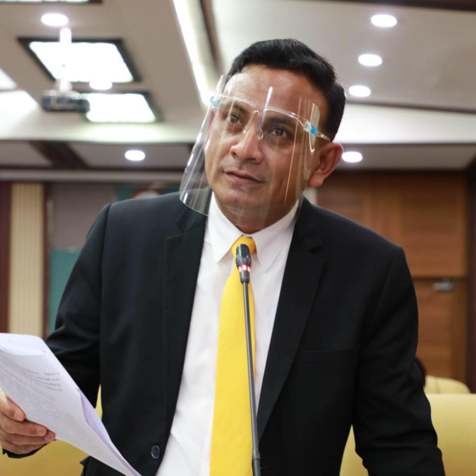 นายกัมปนาททนายหมี