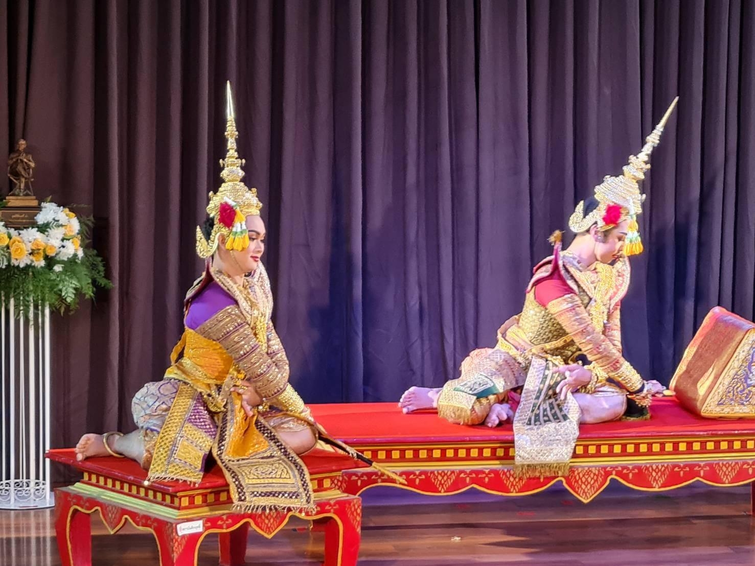 1c86054d b56c 4bc3 ba15 b4f7f942d574