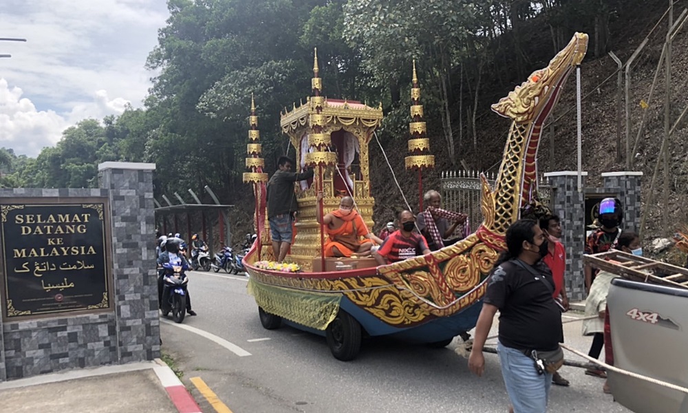 endofbuddhistlent111012