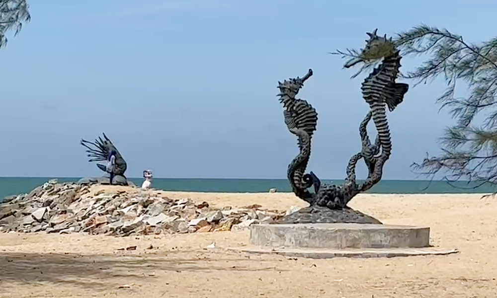 auctionsculpture210314