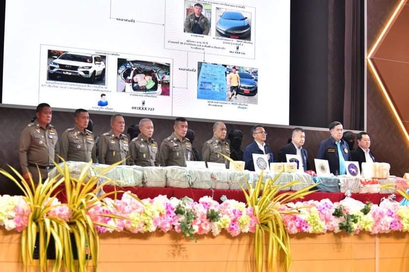 594C35E5 4F89 4C27 994A A63E6B8945F4