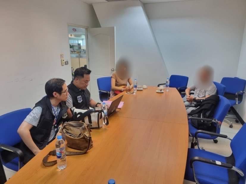 957AD1AF AA8E 428F B638 CD317A6595E7