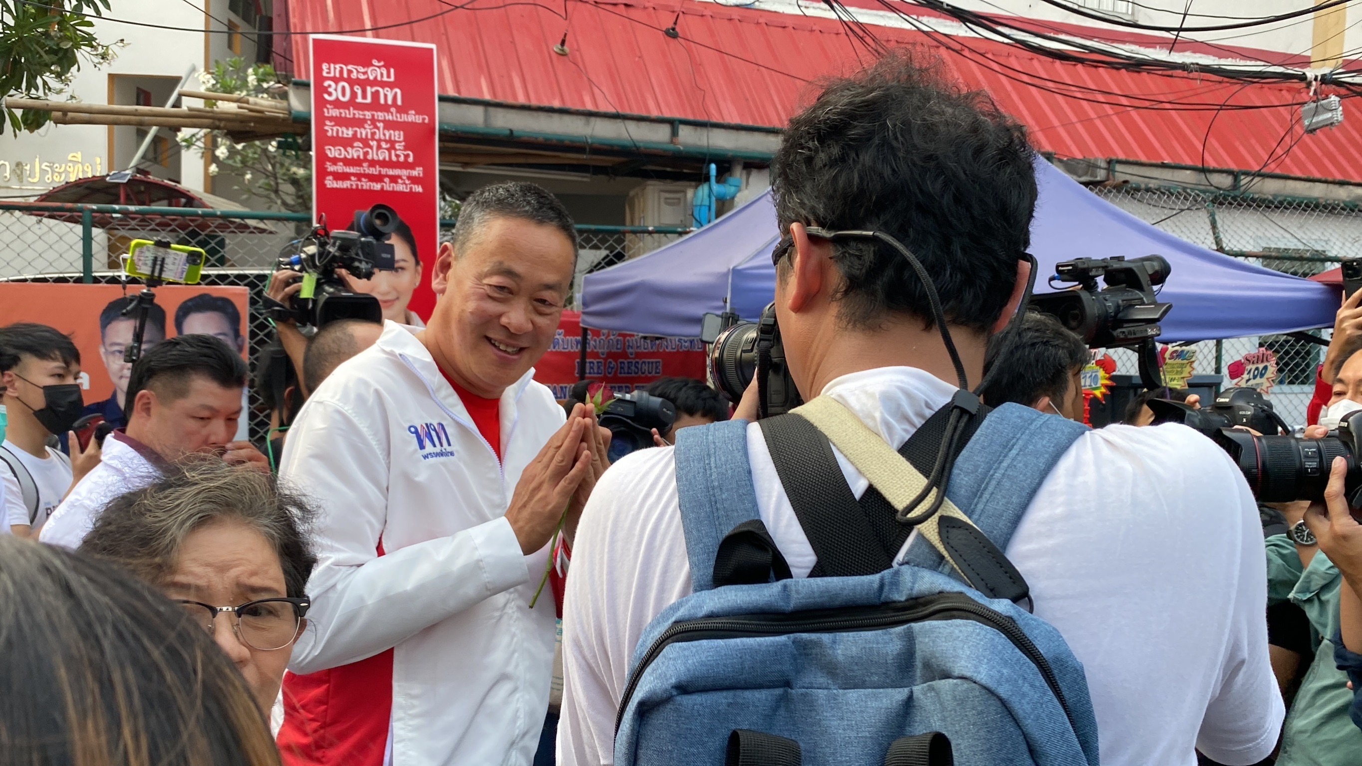 196F9E58 ACB9 401A 9177 6A58D676EAEF