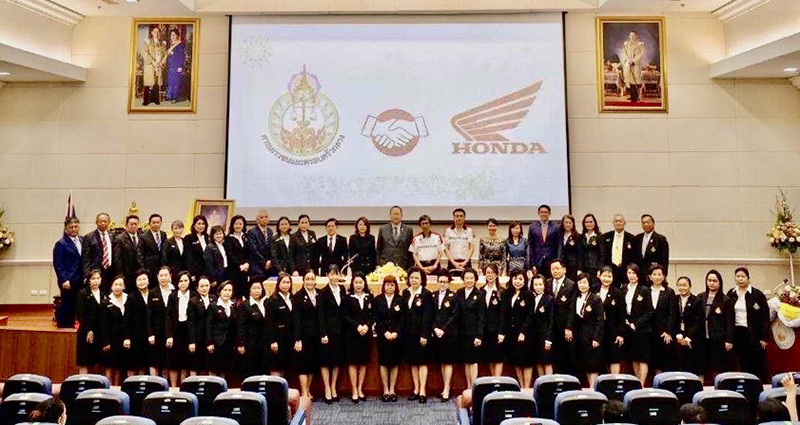 coj mouhonda 0104 p4