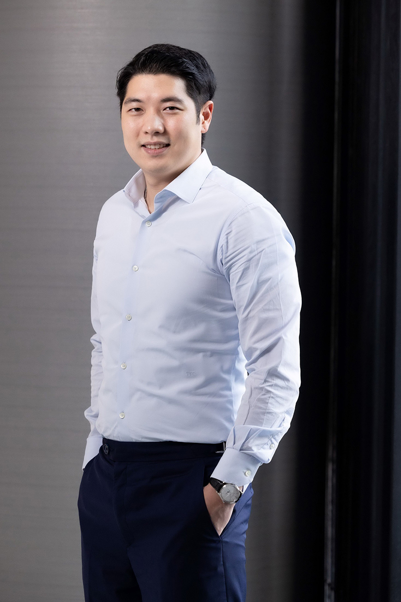 makro EVCarbonNeutral 2004 p2