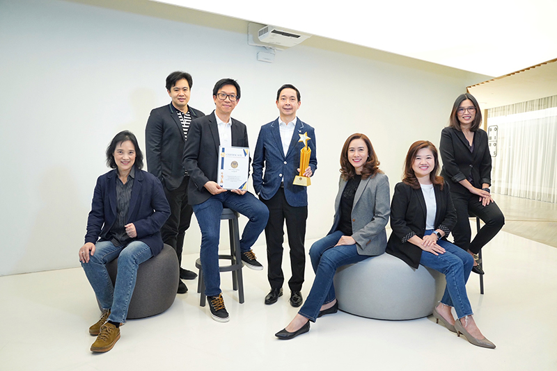 scb PeopleManagementAward 1104 p2