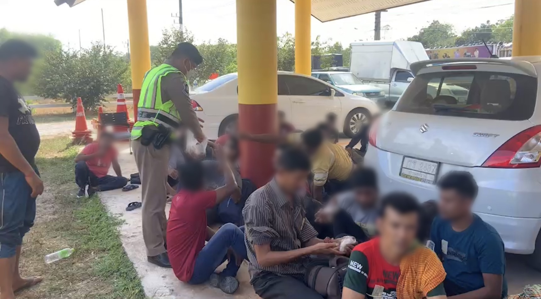 04032024 laborcross02