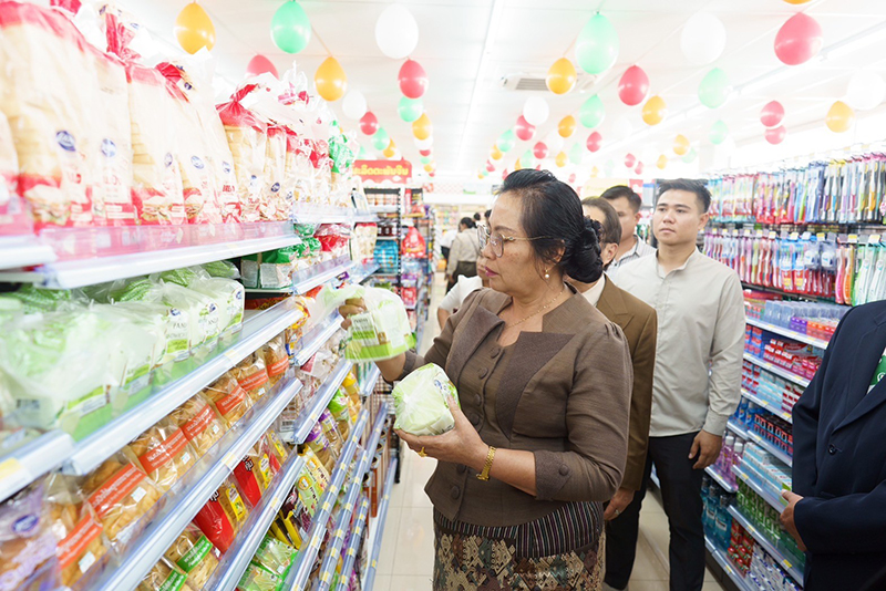 CPALL PTTLAO 07 08 3