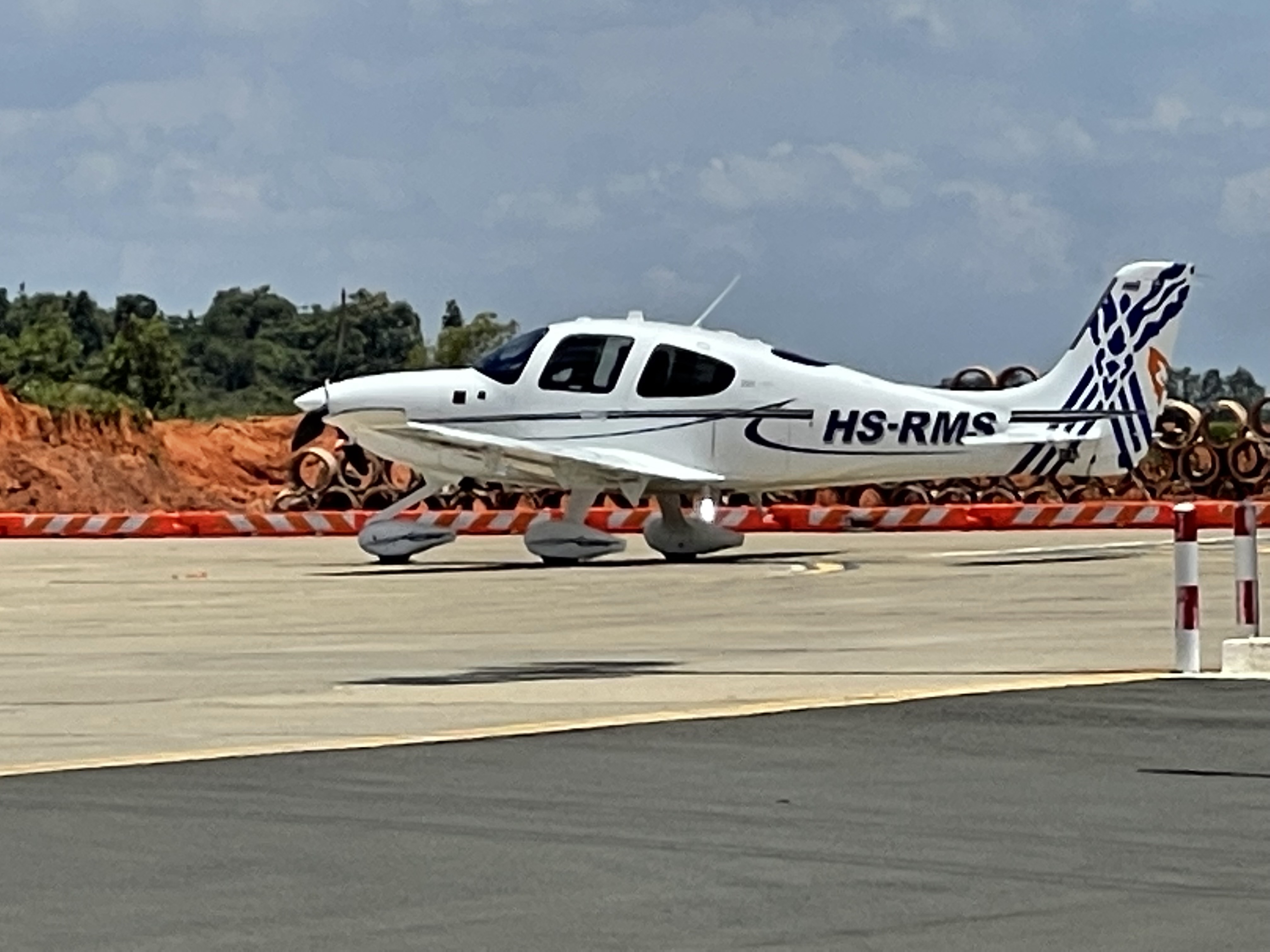 9C476B76 285C 4073 971A A14A7D1C7DD9