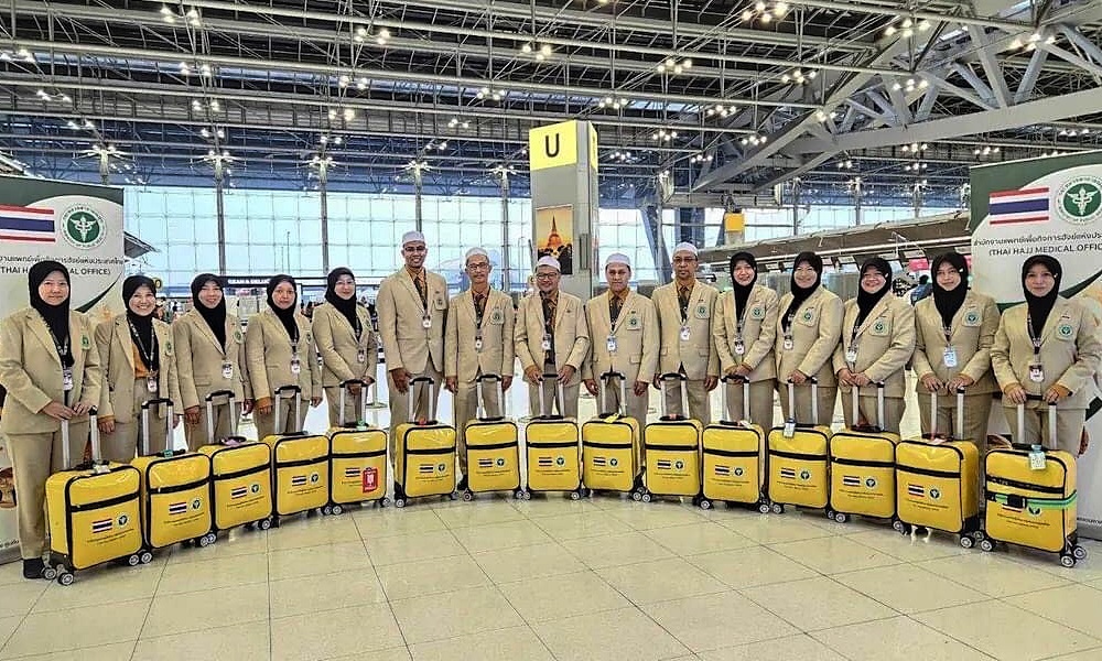 hajjfirstflight09054