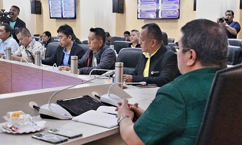 completethoroughfair24097