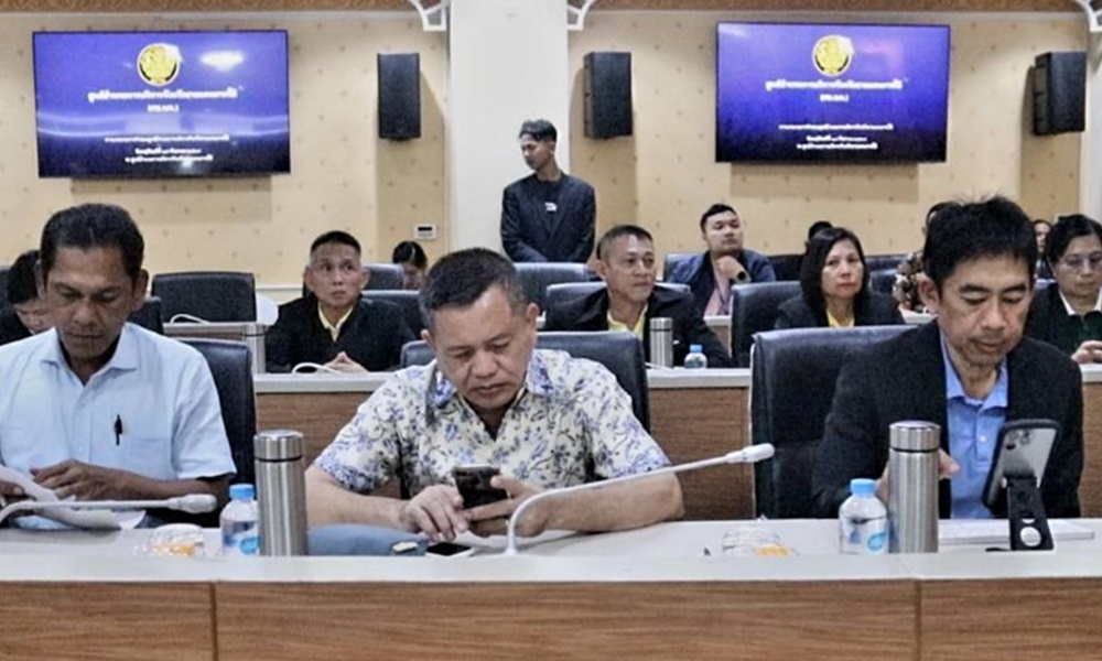 completethoroughfair240973