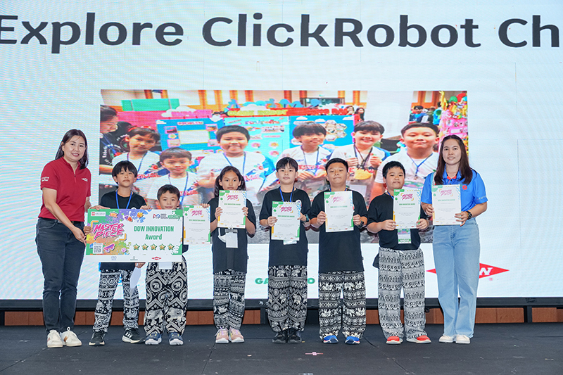 Dow Innovation Award win 140224 p3