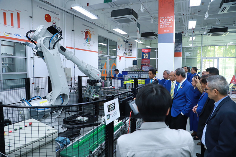 CPALL x South 25 04 4