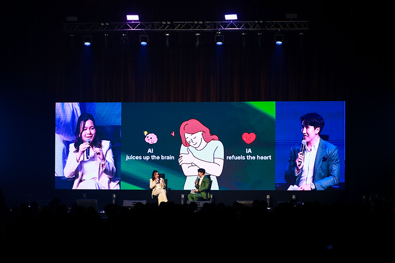 ELEVEN The Moon 23 06 5