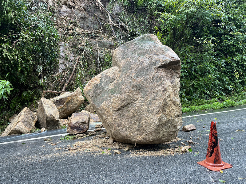 south sos 251125 piclast