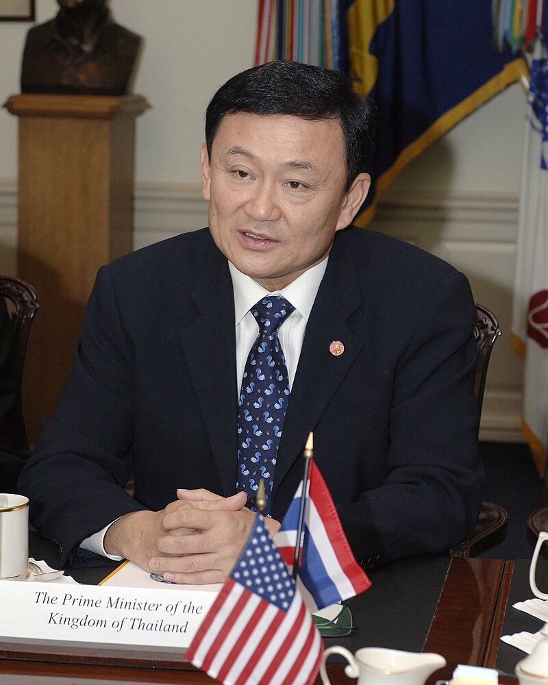 050919-D-2987S-037Thailand's Prime Minister Chinnawat Thaksin meets with Secretary of Defense Donald H. Rumsfeld in the Pentagon on Sept. 19, 2005.  Thaksin and Rumsfeld are meeting to discuss issues of mutual interest to both nations.  DoD photo by Helene C. Stikkel.  (Released)