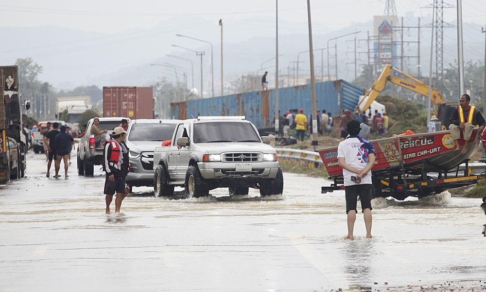 hatyaiflooddeaths271161