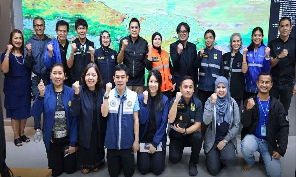 fightingdisasters02122