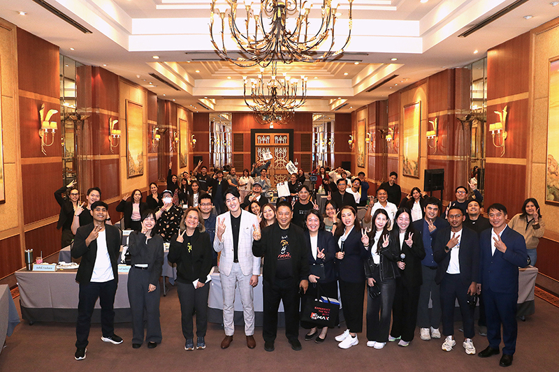 PR Producer2 A 17 03 3