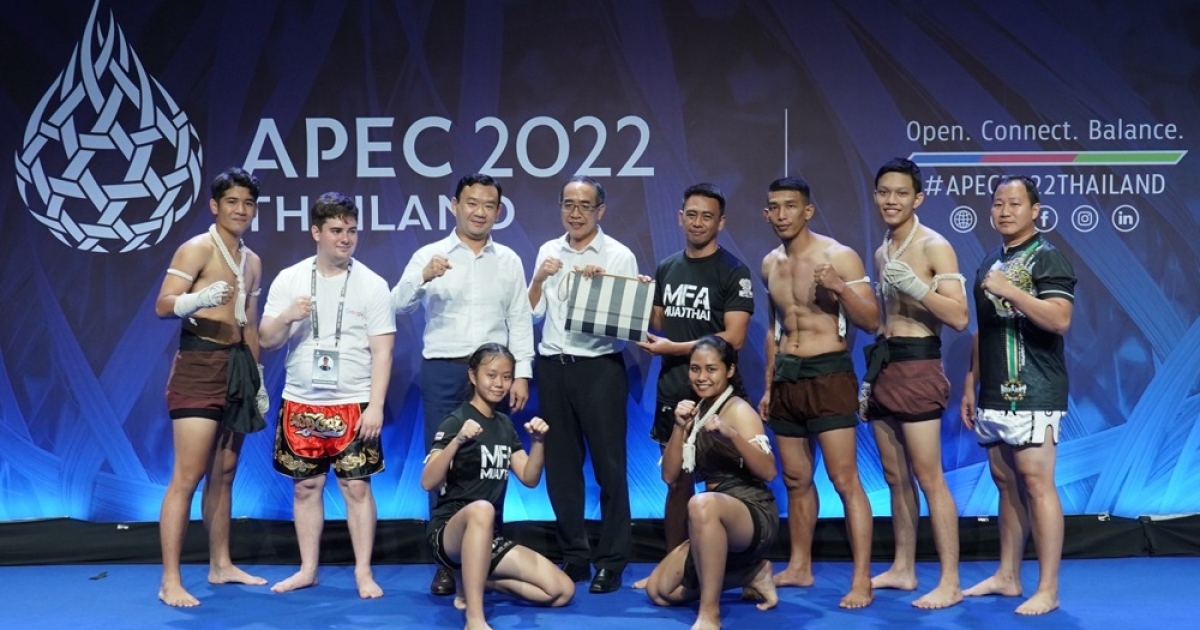 เครือซีพีกระทรวงการต่างประเทศ ส่งเสริม Soft Power'บัวขาว' นำทีมโชว์