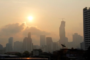 คพ.เตรียมนำค่าฝุ่น PM2.5 วัดคุณภาพอากาศคนไทย เผยเร่งติดตั้งเครื่องตรวจวัดเพิ่ม