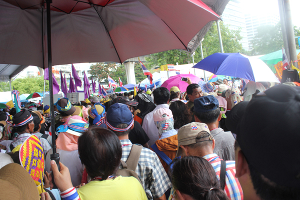 PIC-กปปส.เคลอนขบวน-5