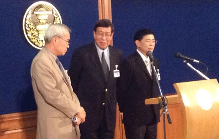 PIC-pornpet-6-11-57 1