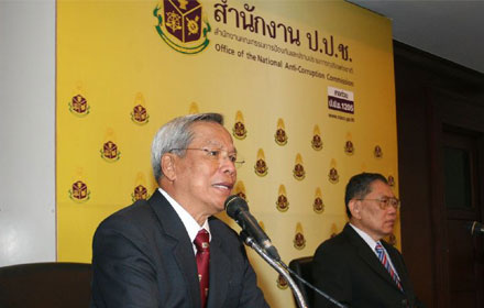 PIC-wichai-29-12-57 4