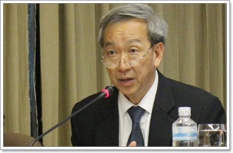 14119842865710-640x390x1