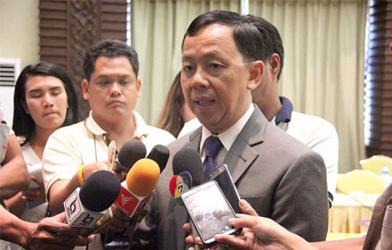 PIC watcharaponn 27 4 59 1