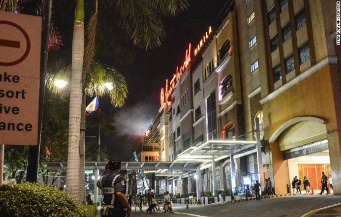 1702 06 phillipines mall 0601 restricted exlarge 169