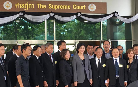 PIC yingluck 7 7 60 1