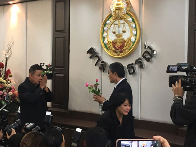 PIC ศรชยรบดอกไม 1