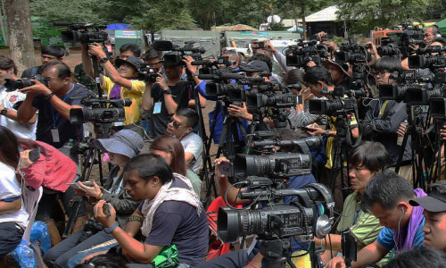 pichdgdgdhdhdhhdd3 12