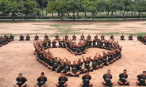 PIC armyarmy 29 2 61 1