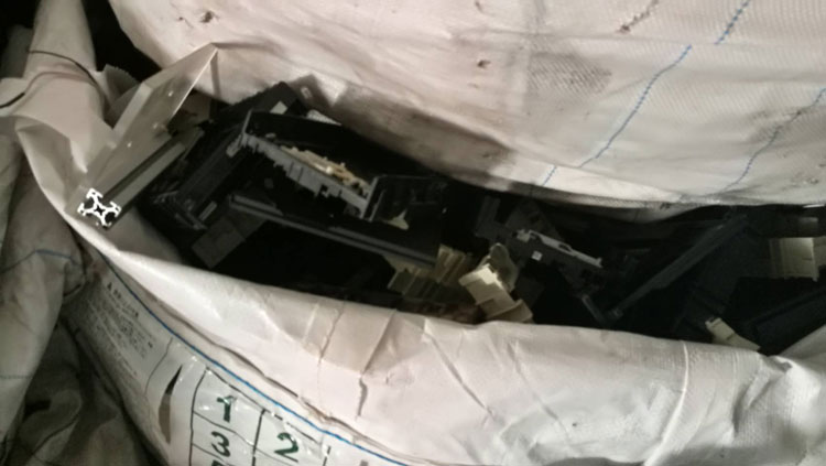 PIC หวางเสยวตง 1