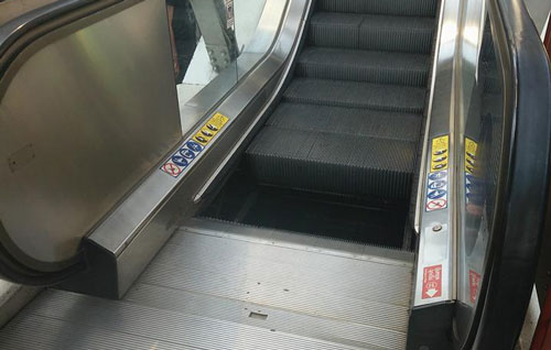 escalator 1